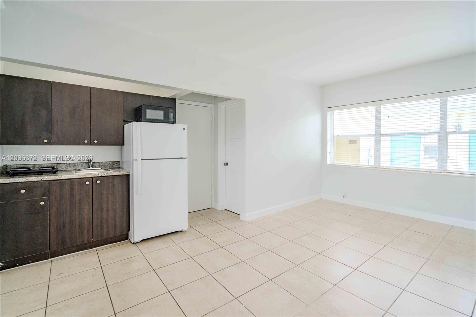 8315 Byron Ave # 7A, Miami Beach FL 33141 photo 4