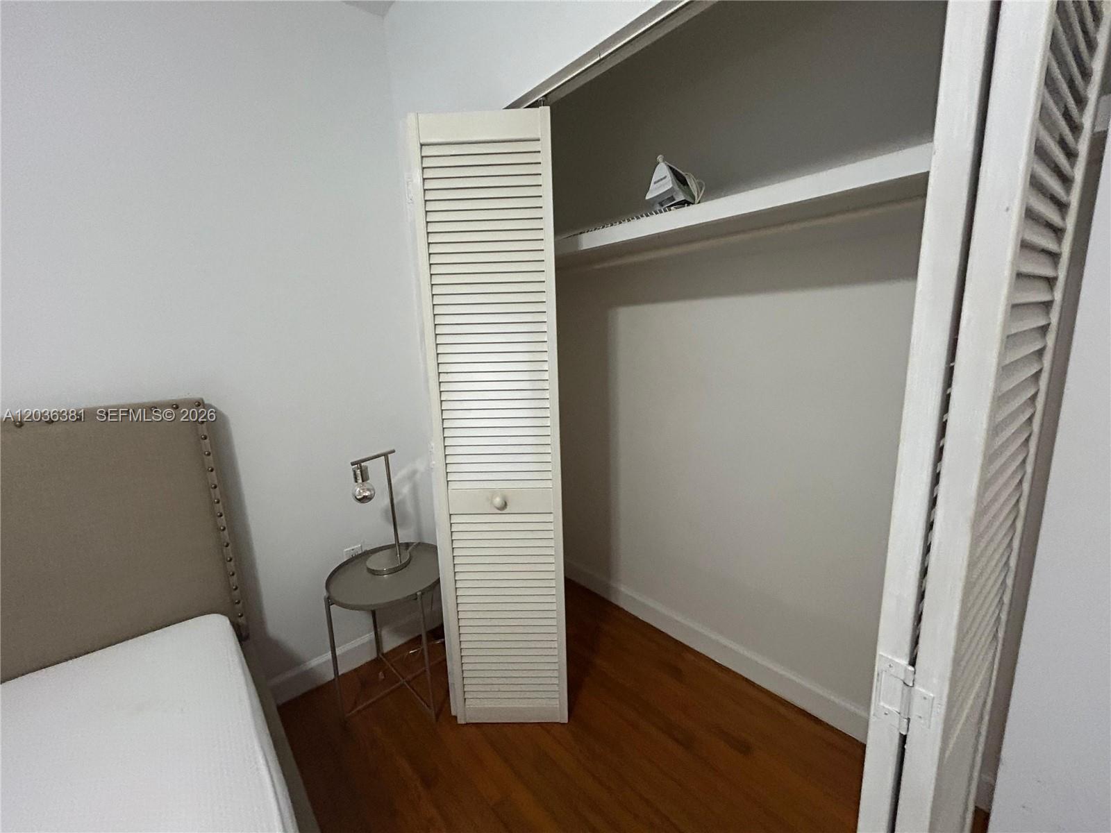 300 Sunset Dr # 15, Fort Lauderdale FL 33301 photo 3