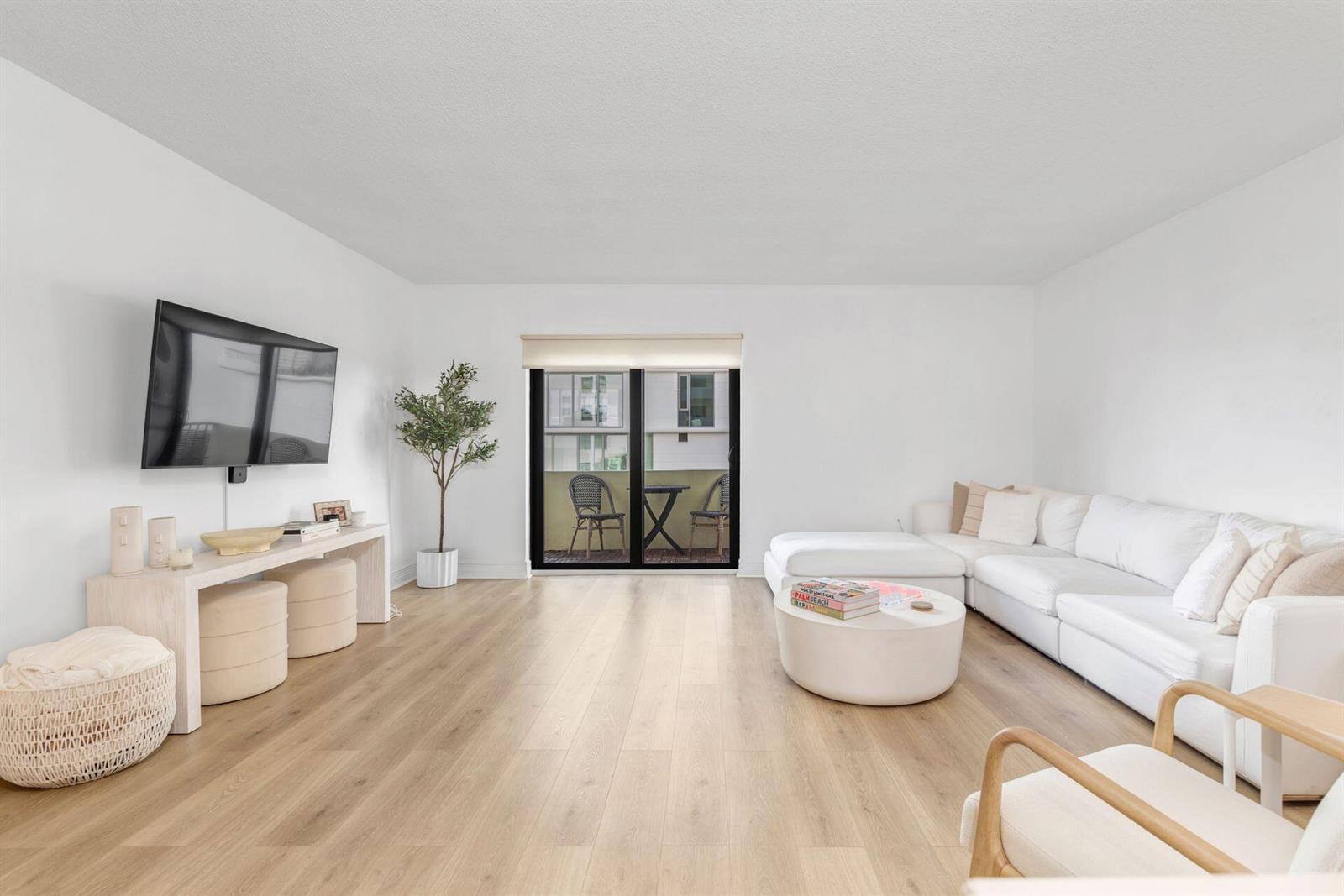 1501 S Flagler Drive # 5g, West Palm Beach FL 33401 photo 2
