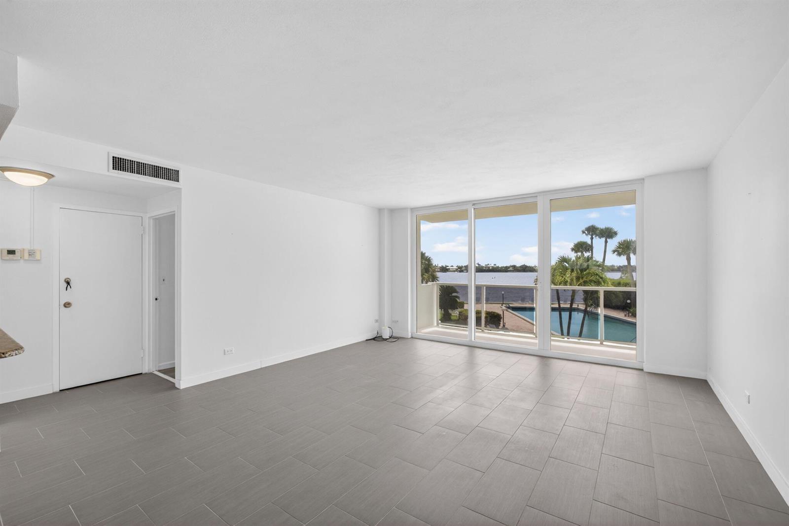 2800 N Flagler Drive # 202, West Palm Beach FL 33407 photo 4
