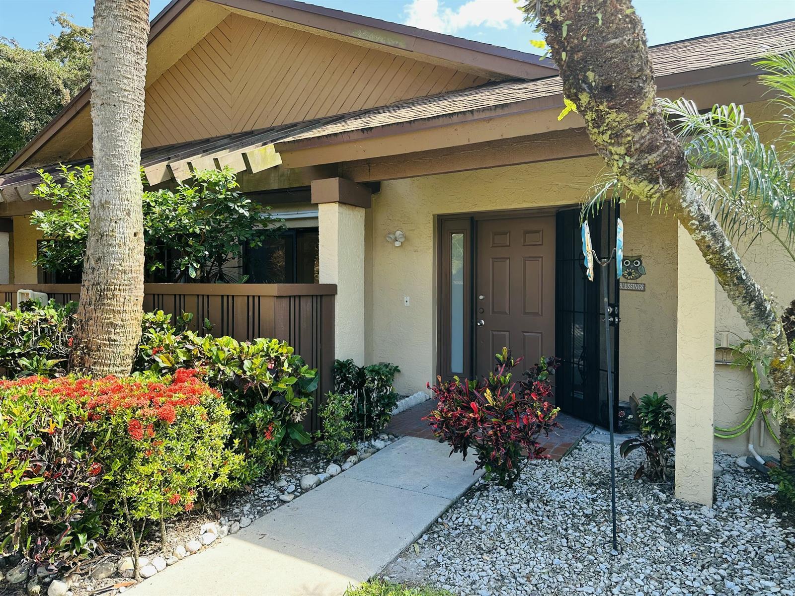 3953 Cocoplum Circle # 3611, Coconut Creek FL 33063 photo 3