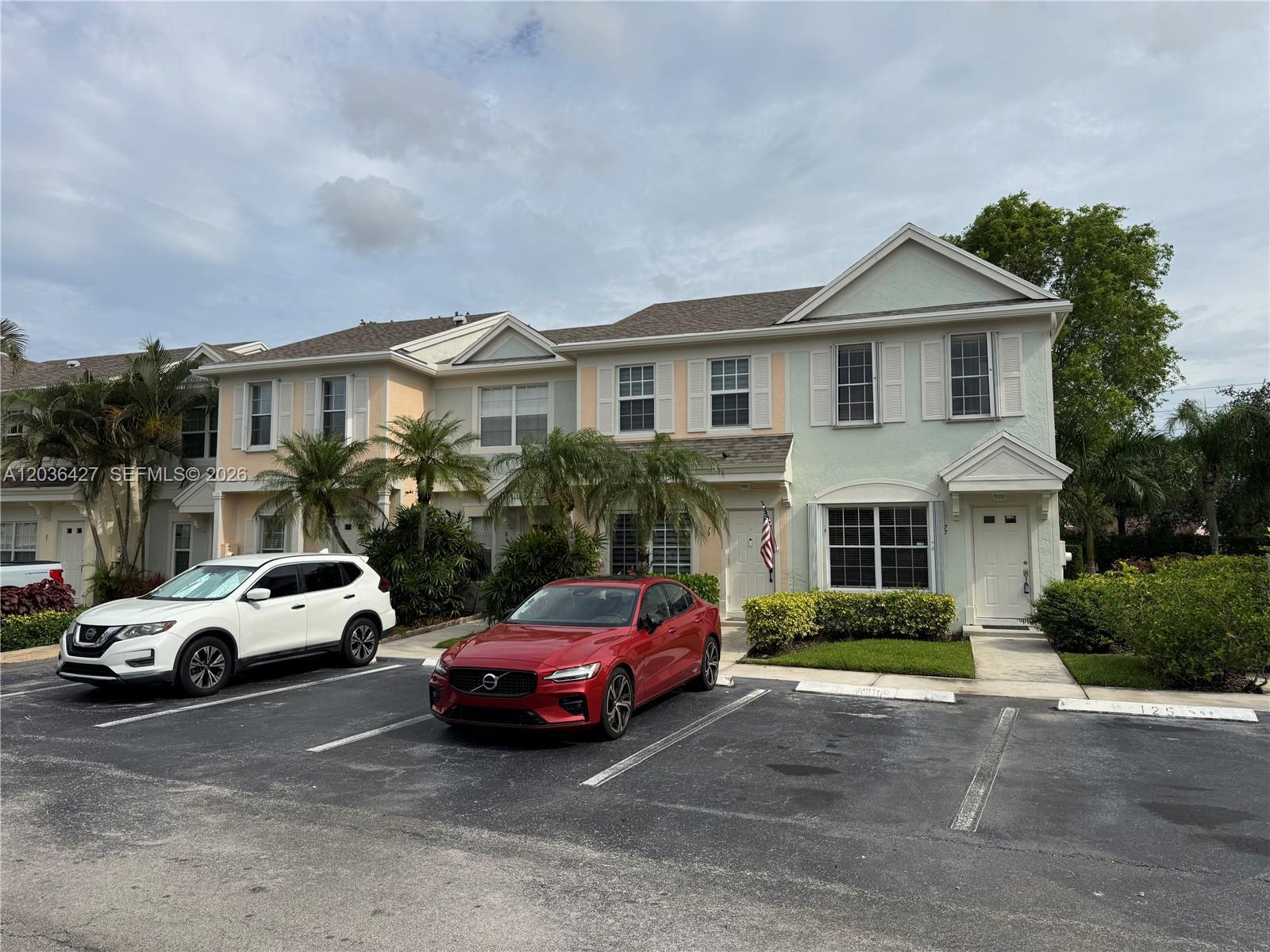 77 SIMONTON CR # 77, Weston FL 33326
