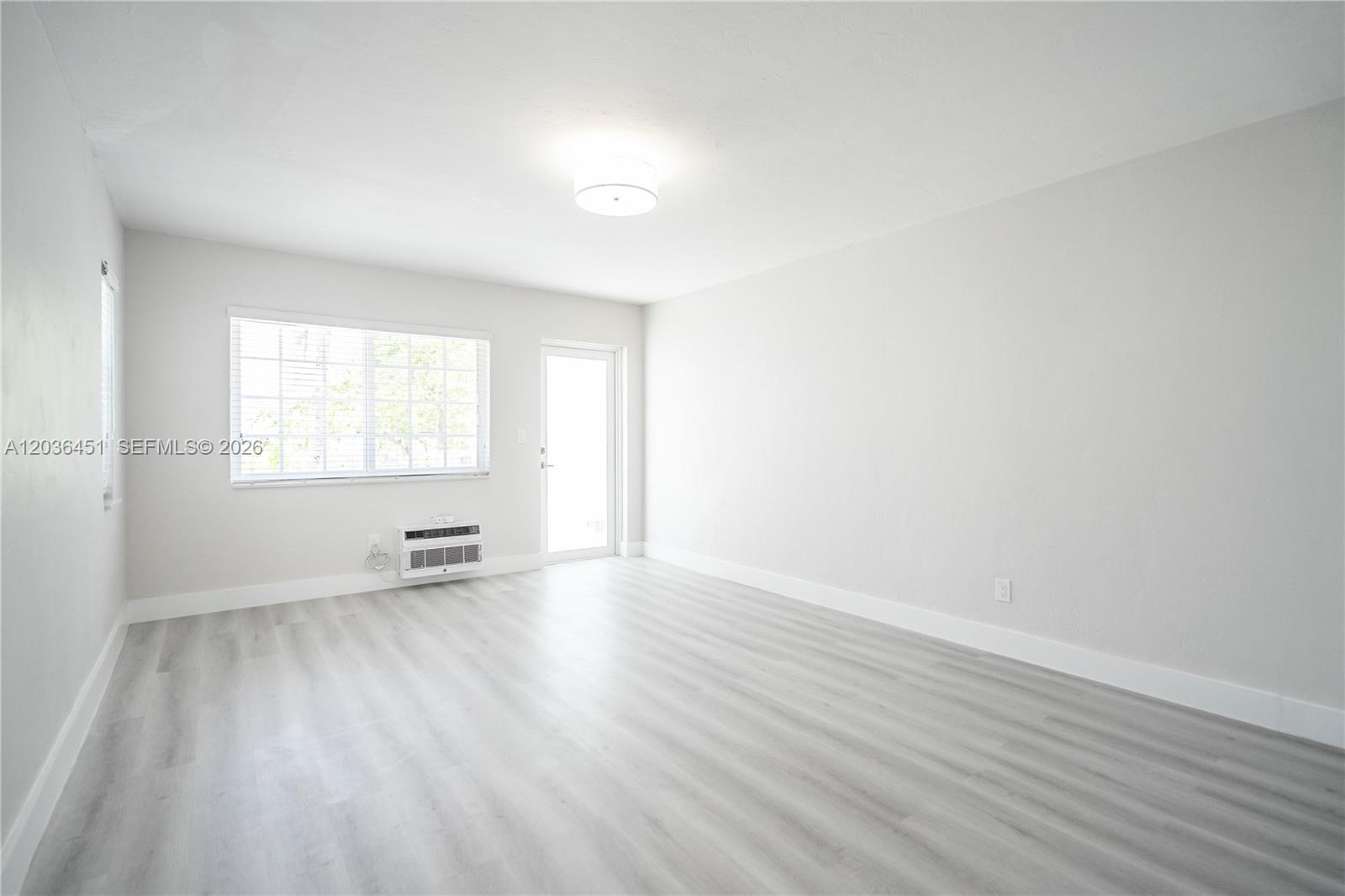 2416 Flamingo Dr # 14, Miami Beach FL 33140 photo 4