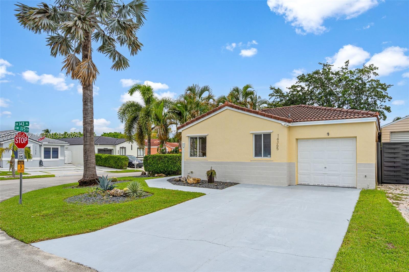 14365 SW 175th Ter, Miami FL 33177 photo 2
