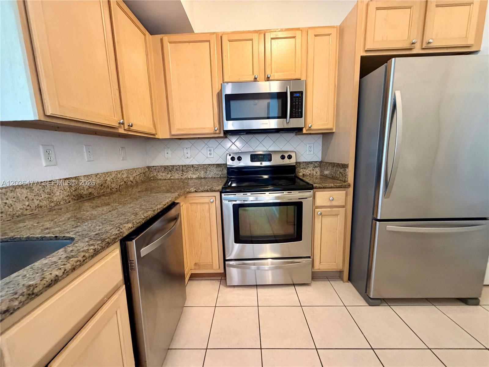 6001 SW 70th St # 644, South Miami FL 33143 photo 4