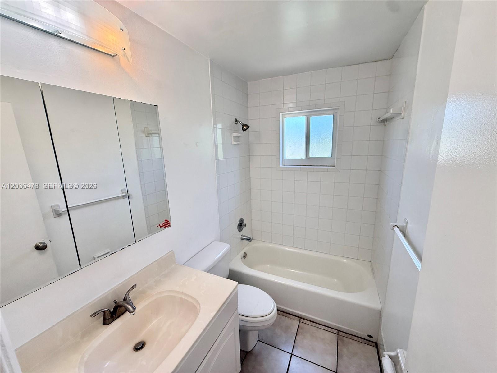 912 NE 17th Ct # 4, Fort Lauderdale FL 33305 photo 4