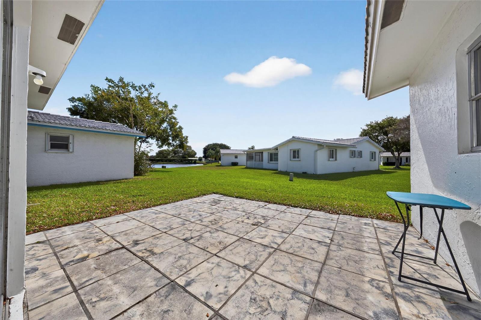 8950 NW 13th Street, Plantation FL 33322 photo 2