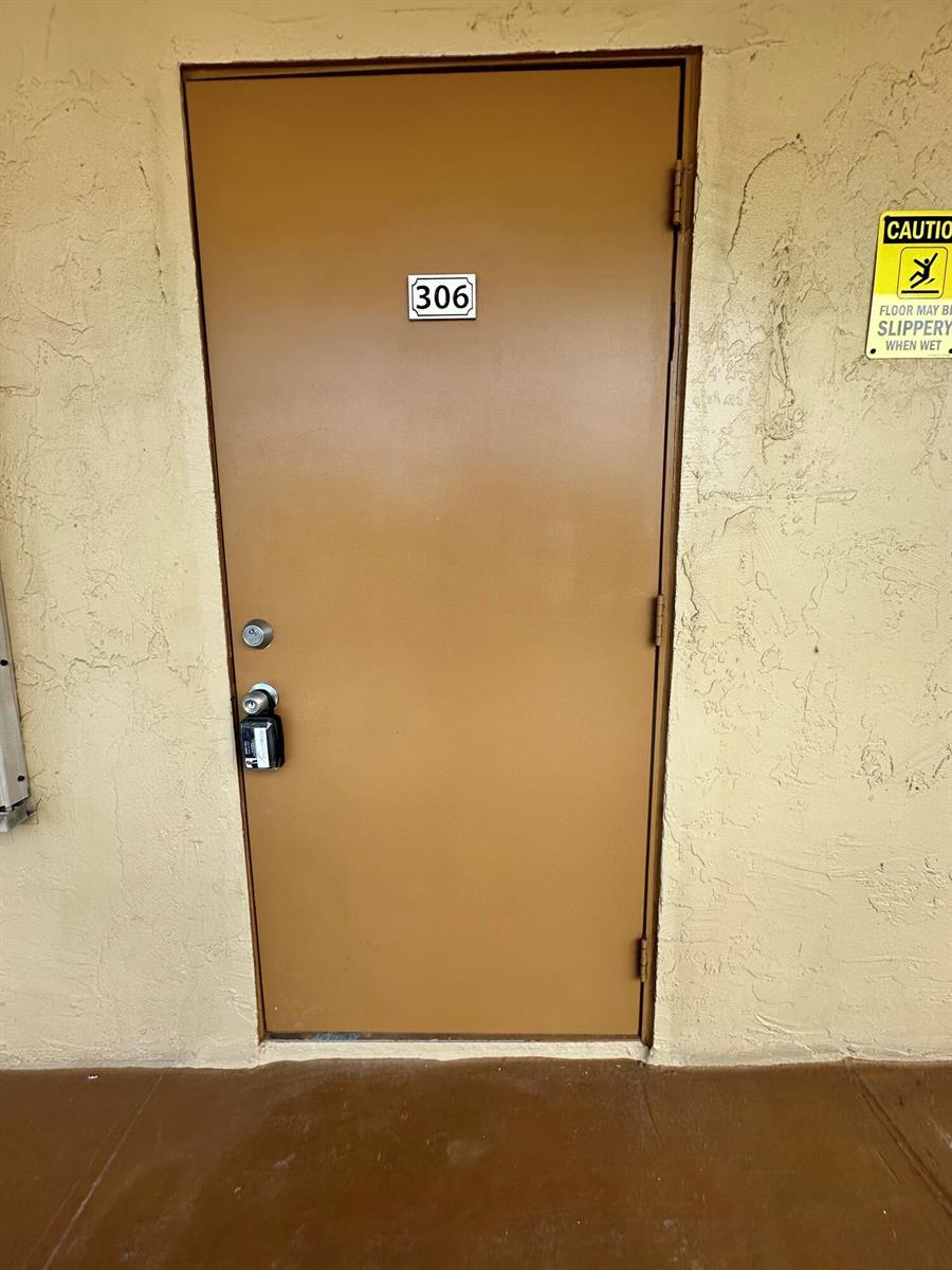 555 Purdy Lane # 306, Palm Springs FL 33461 photo 4