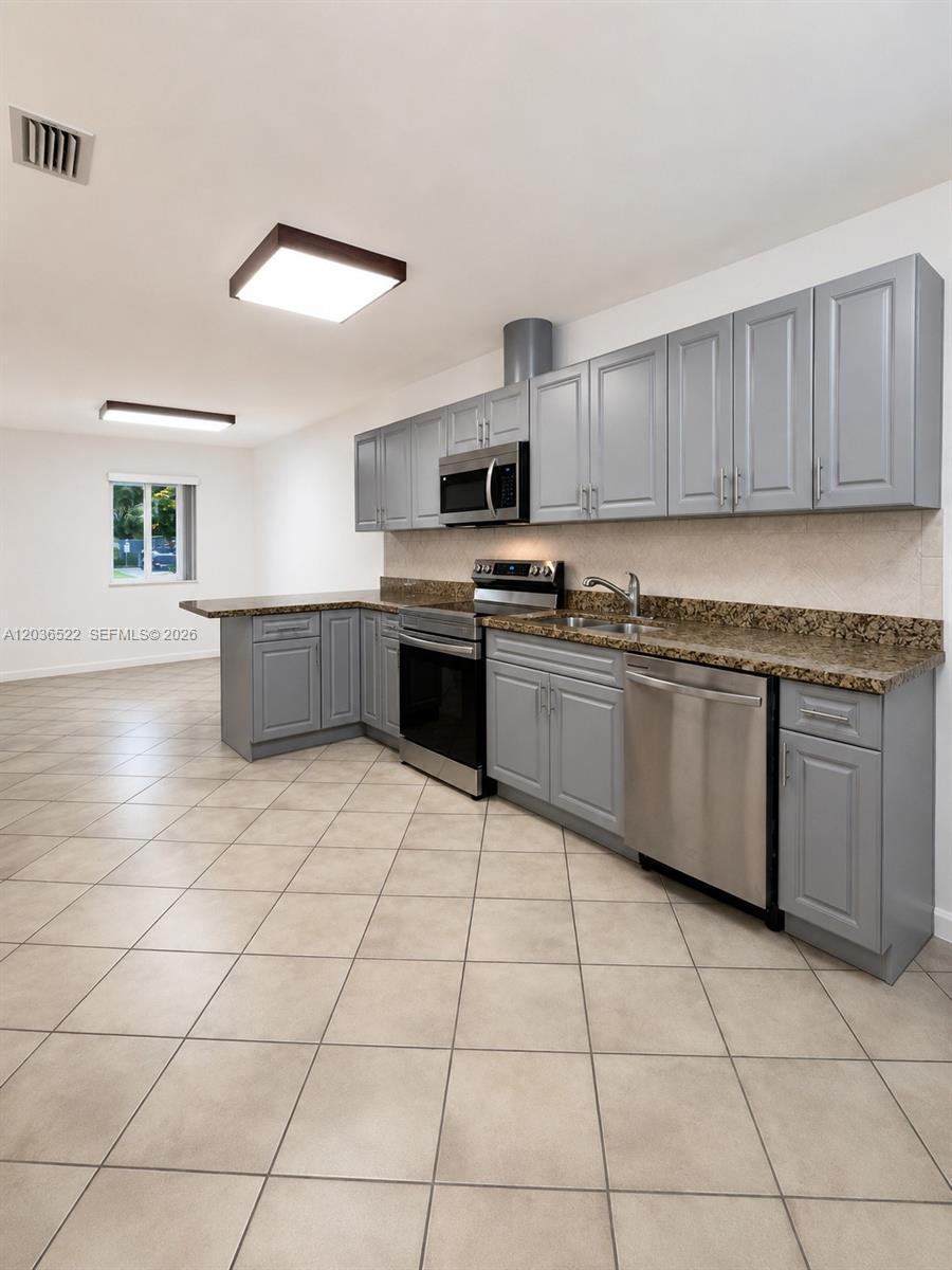 1005 SW 30th St # 1007, Fort Lauderdale FL 33315 photo 3