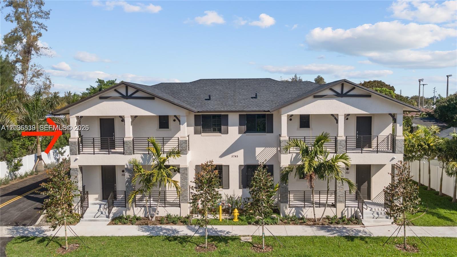 5745 SW 44th COURT # 202, Davie FL 33314 photo 2