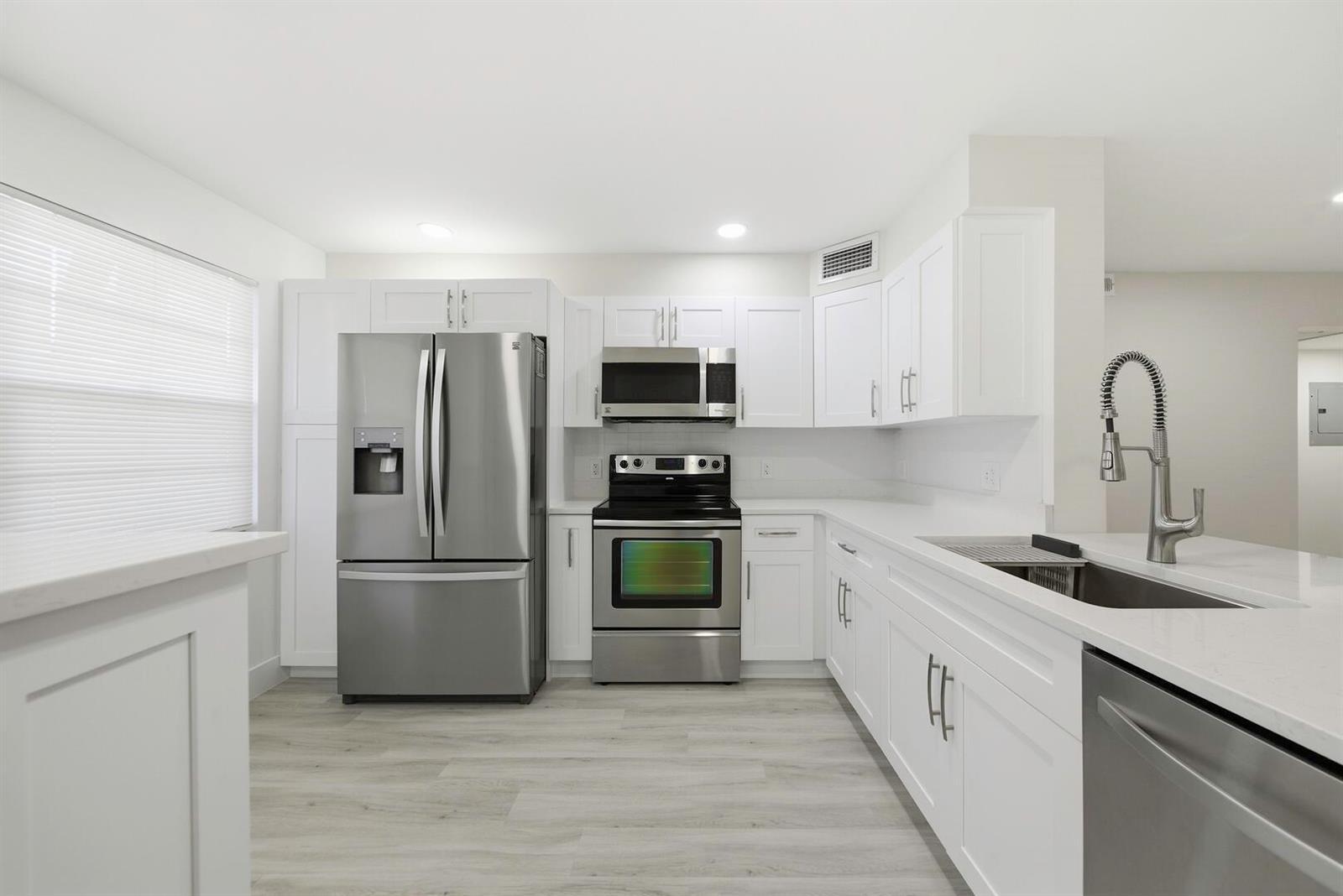 2901 Victoria Circle # B2, Coconut Creek FL 33066 photo 3