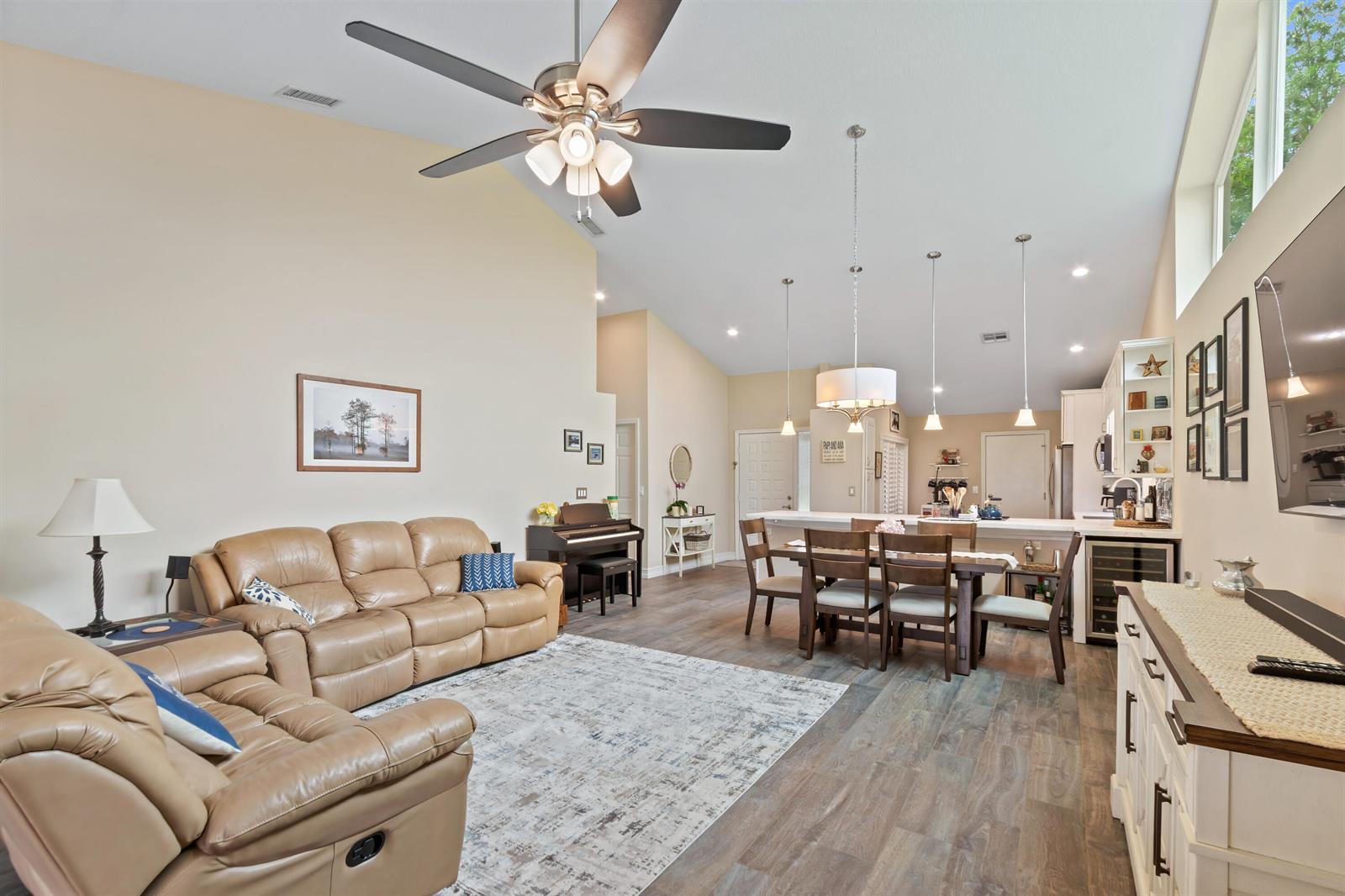 1401 Mahogany Place, Palm Beach Gardens FL 33418 photo 3