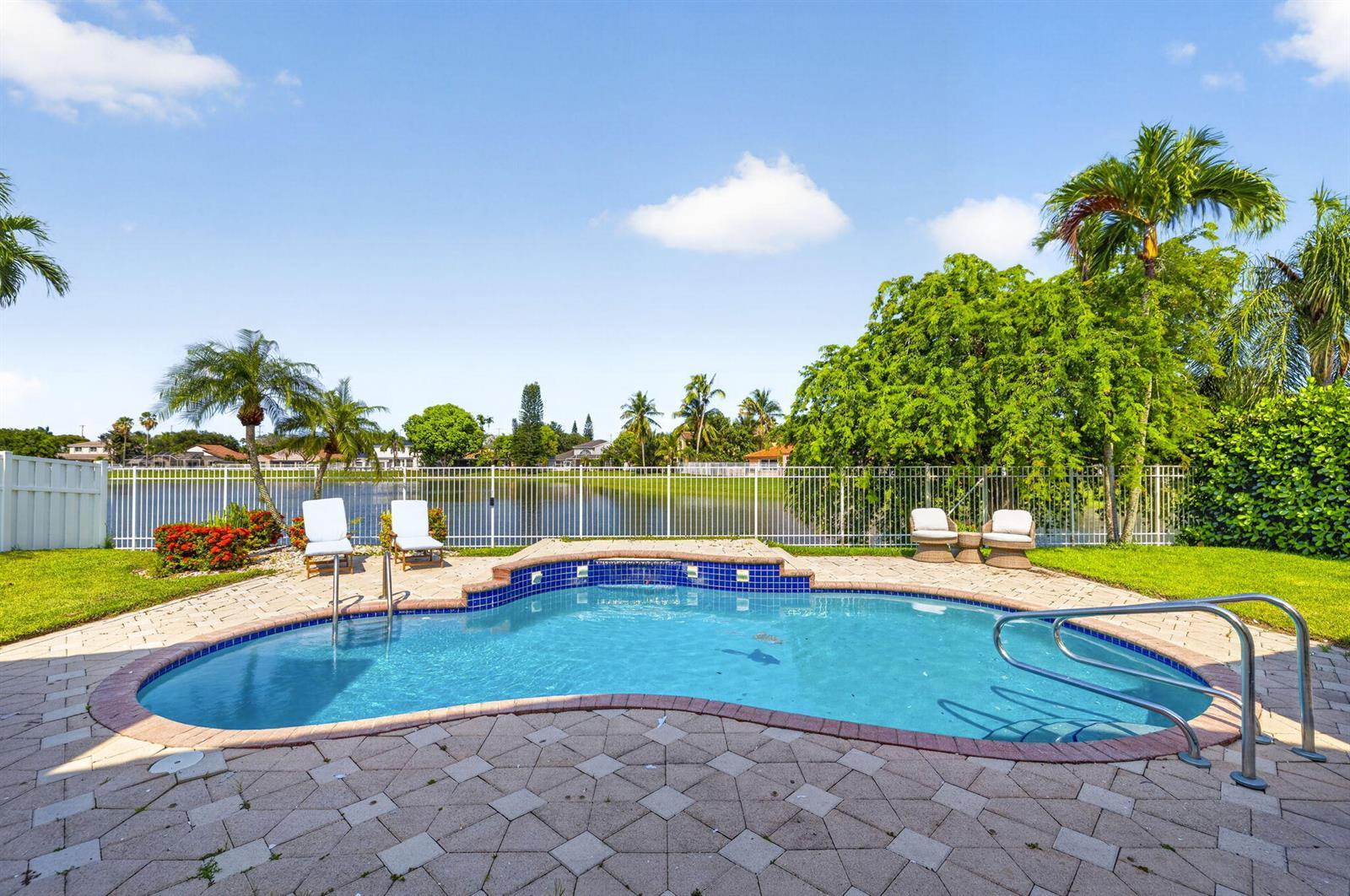 912 NW 132nd Avenue, Sunrise FL 33325 photo 4
