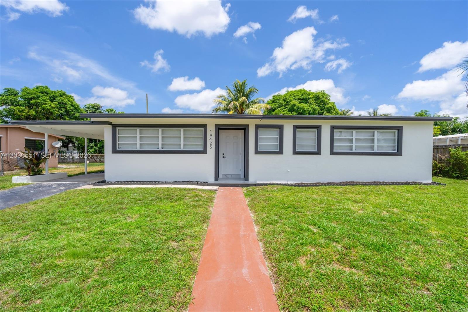 19425 NW 39th Ave, Miami Gardens FL 33055 photo 4