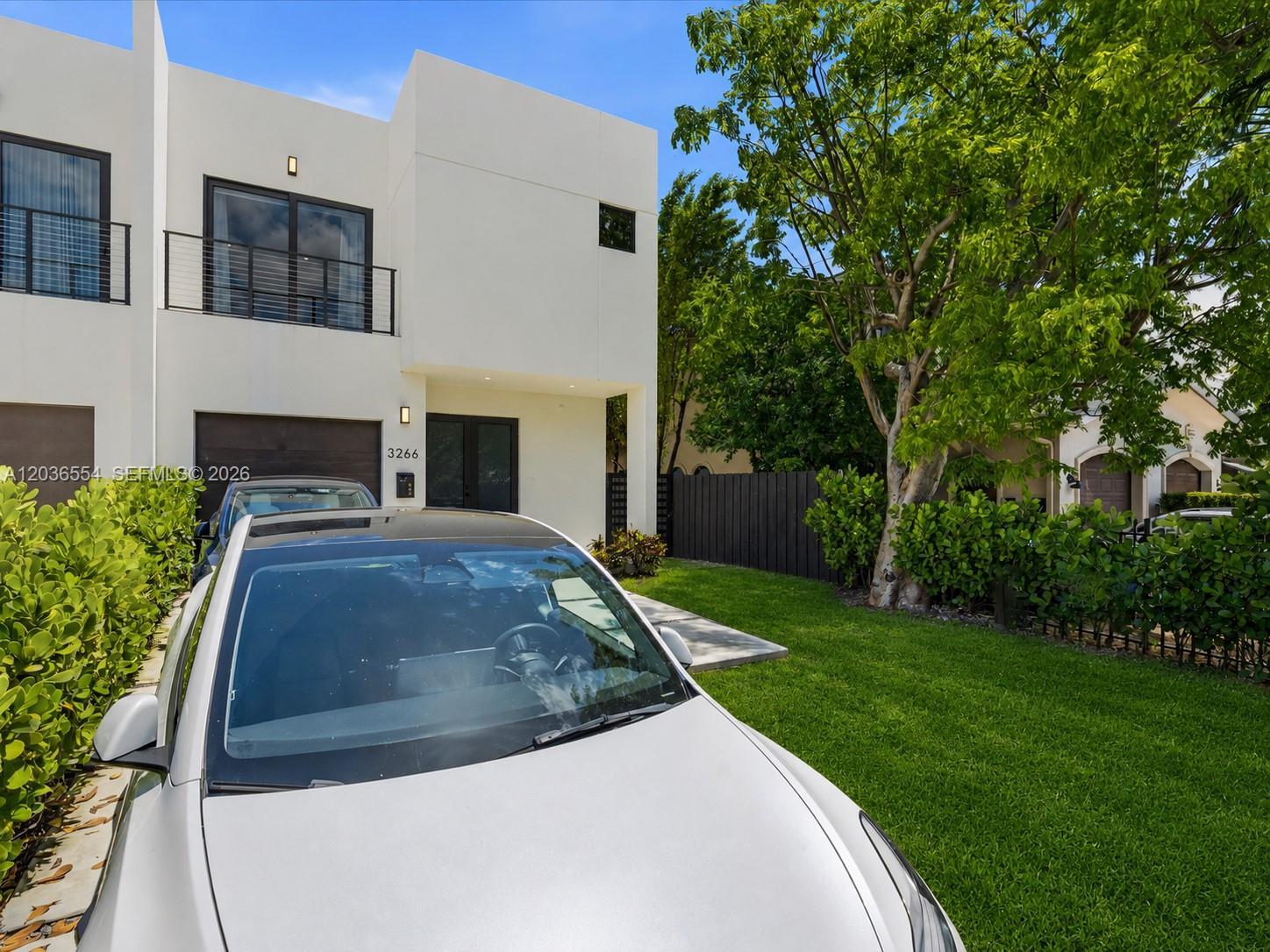3266 SW 25th Ter # 3266, Miami FL 33133 photo 3
