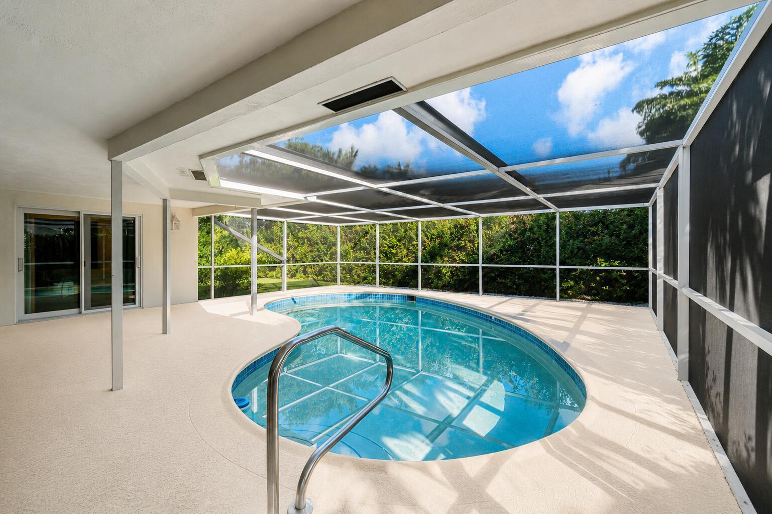831 Berkeley Street, Boca Raton FL 33487 photo 2