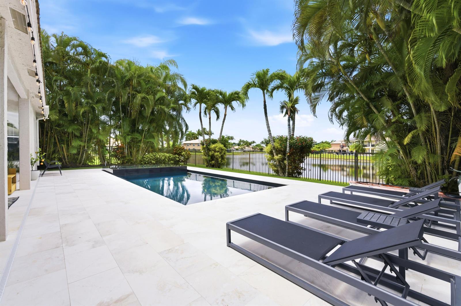 19123 Two River Lane, Boca Raton FL 33498 photo 3