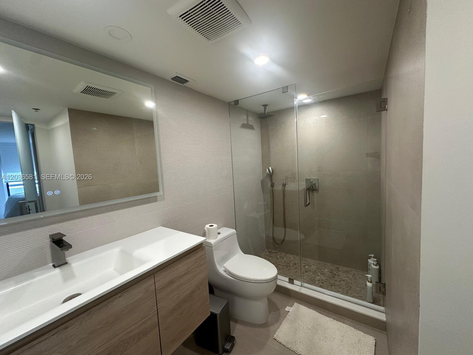 2555 Collins Ave # 2204, Miami Beach FL 33140 photo 3