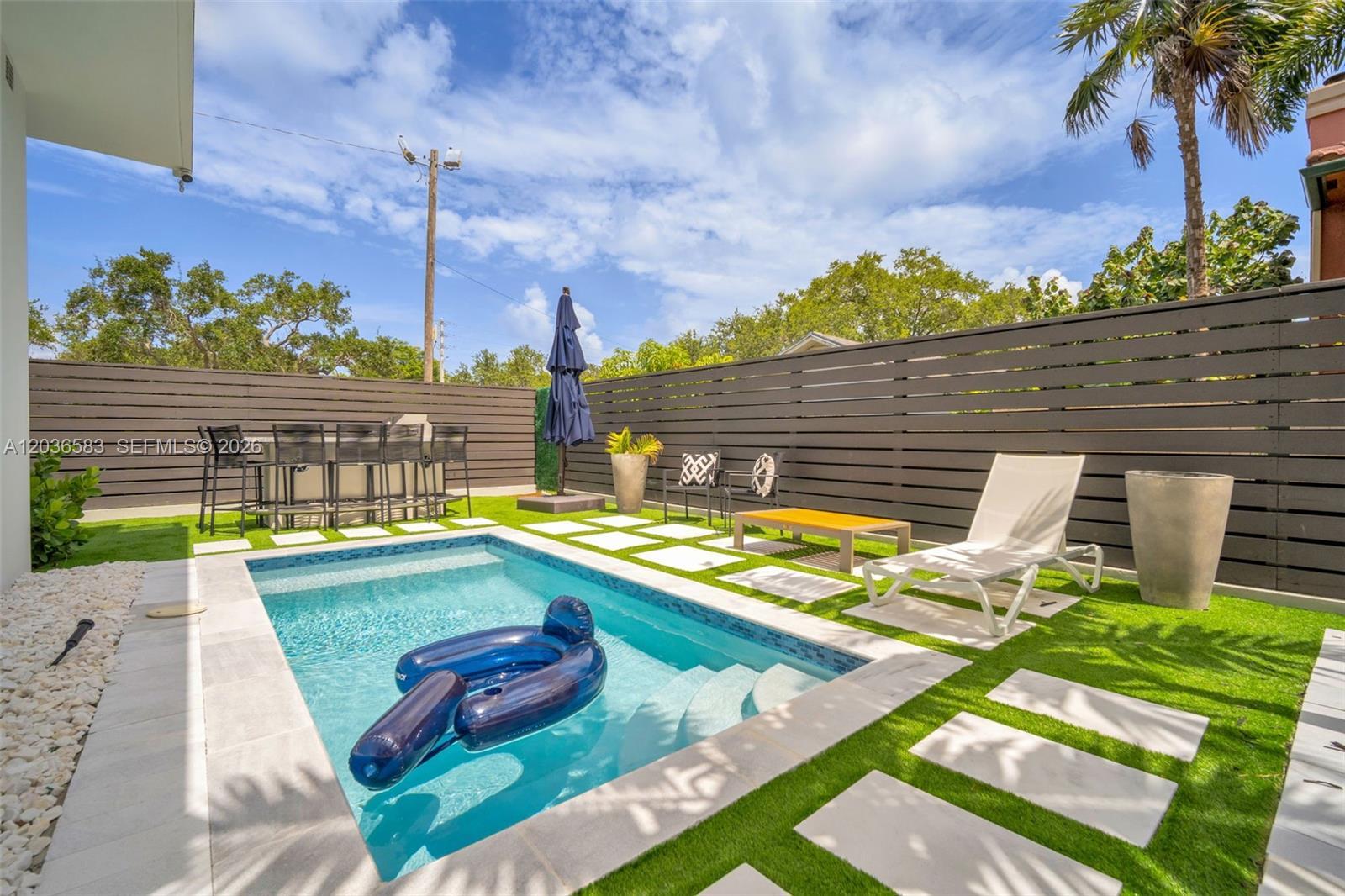 820 NE 2nd St # 1, Fort Lauderdale FL 33301 photo 4