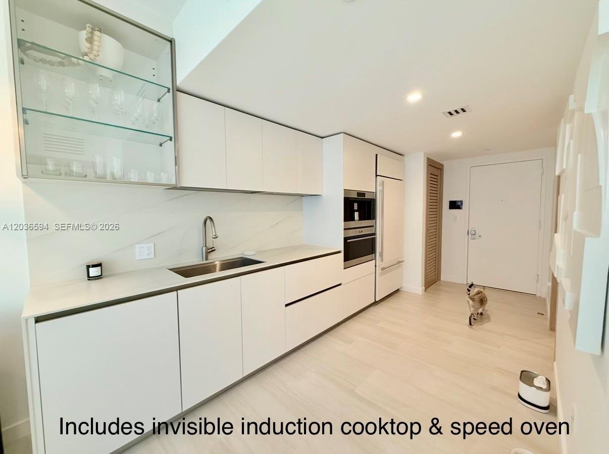 495 Brickell Ave # 5106, Miami FL 33131 photo 4