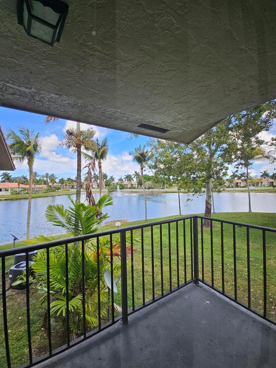 1660 Windorah Way # H, West Palm Beach FL 33411