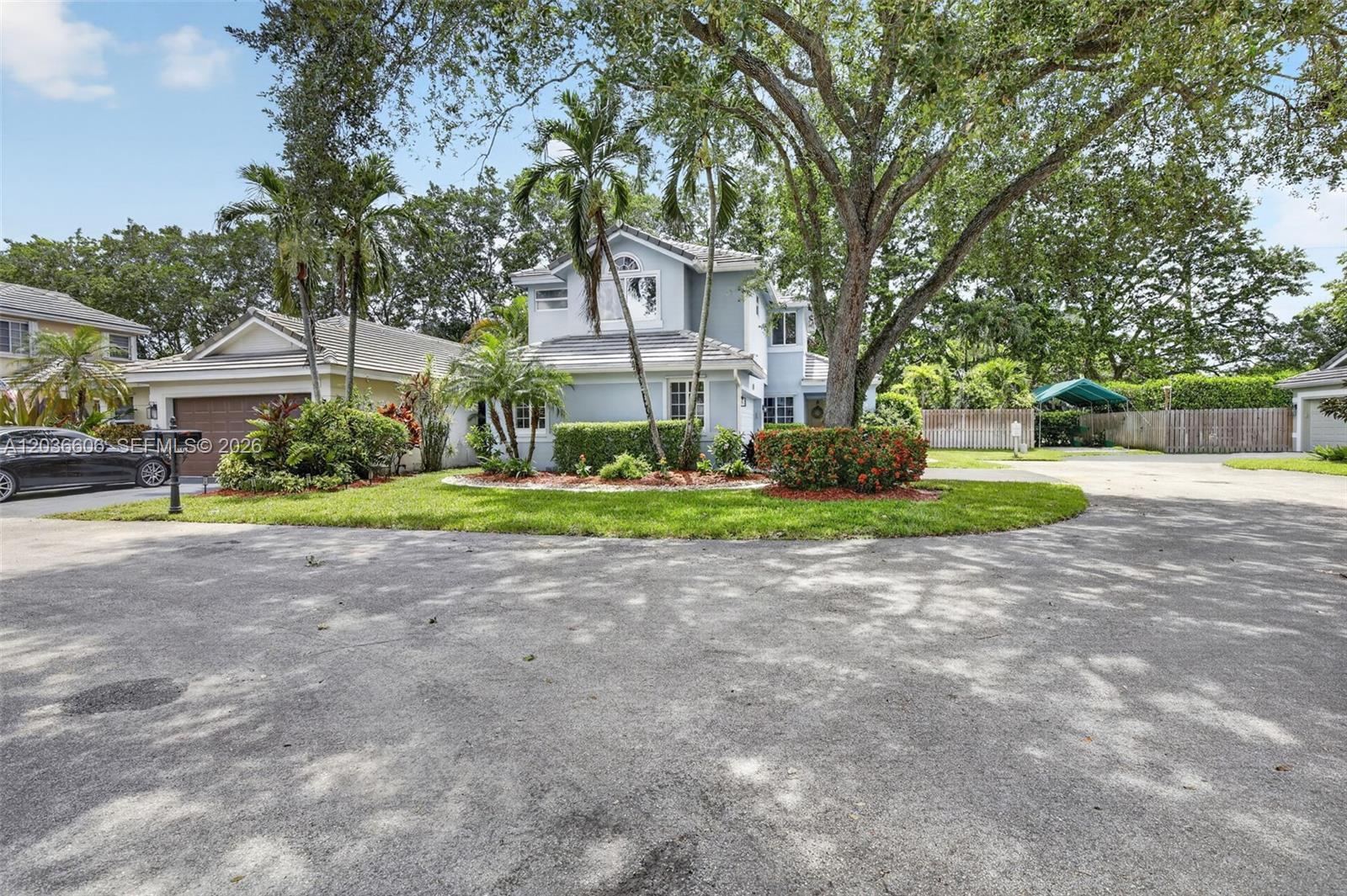 8815 Woodside Ct, Davie FL 33328 photo 5