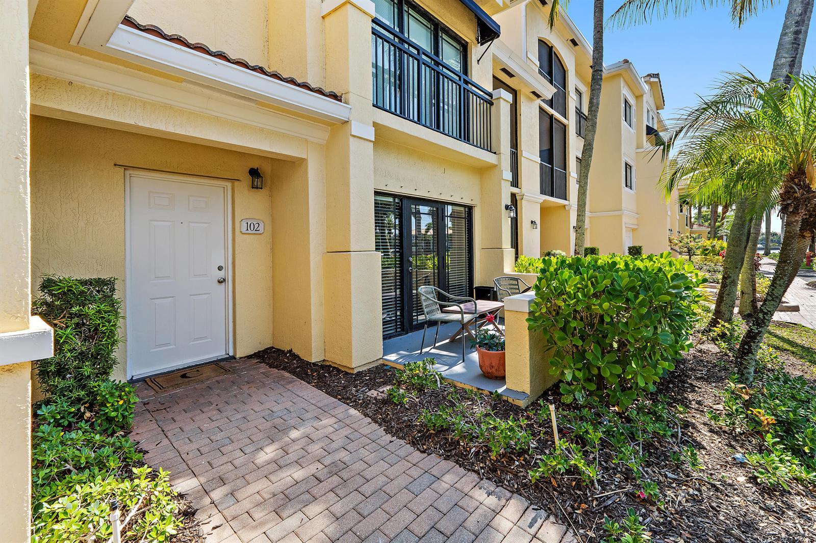 2915 Tuscany Court # 102, Palm Beach Gardens FL 33410 photo 4