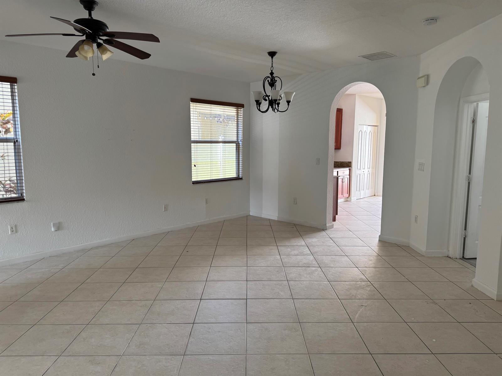 3977 NE 11th Drive, Homestead FL 33033 photo 5