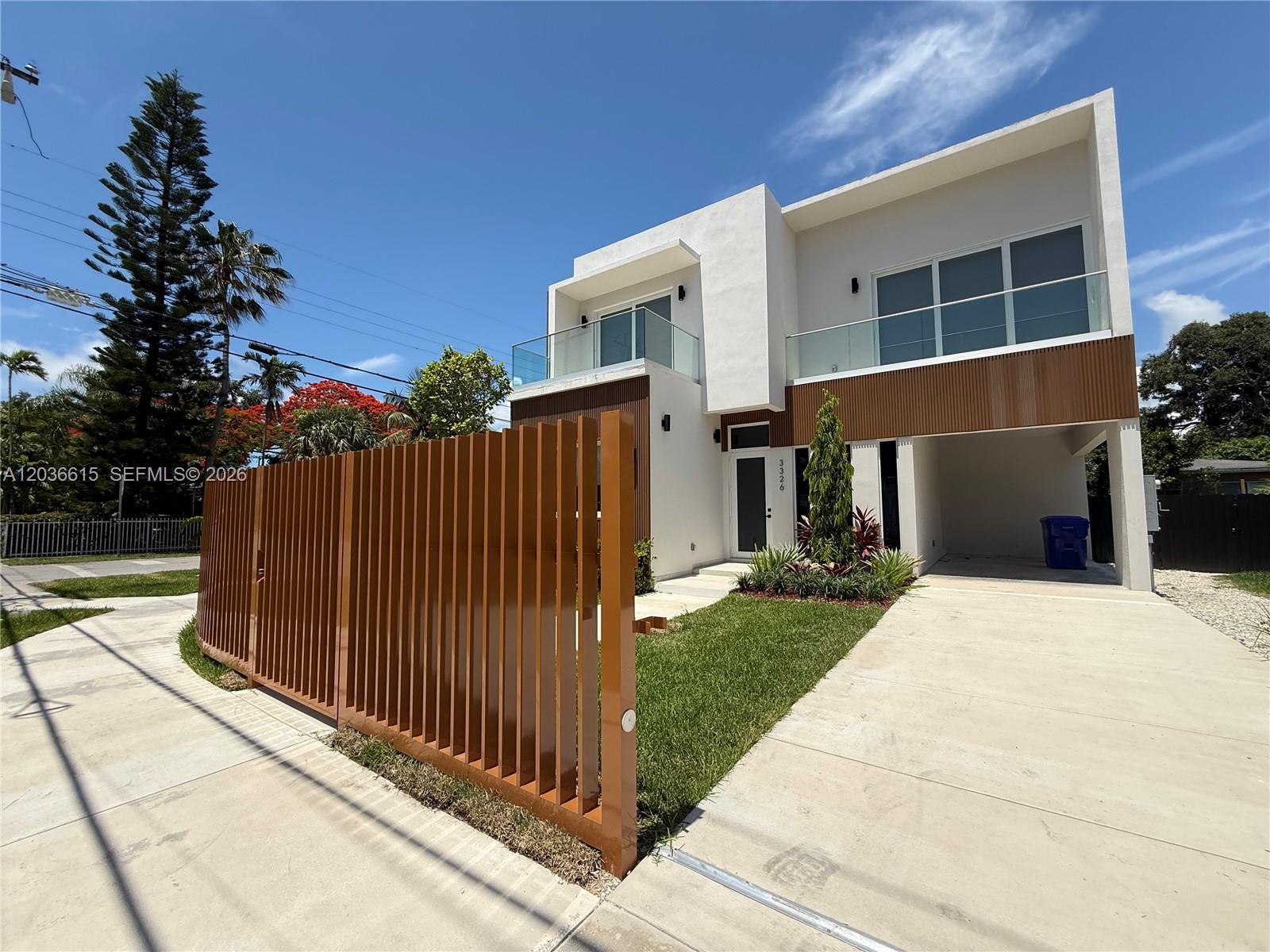 3326 Elizabeth St, Miami FL 33133 photo 3