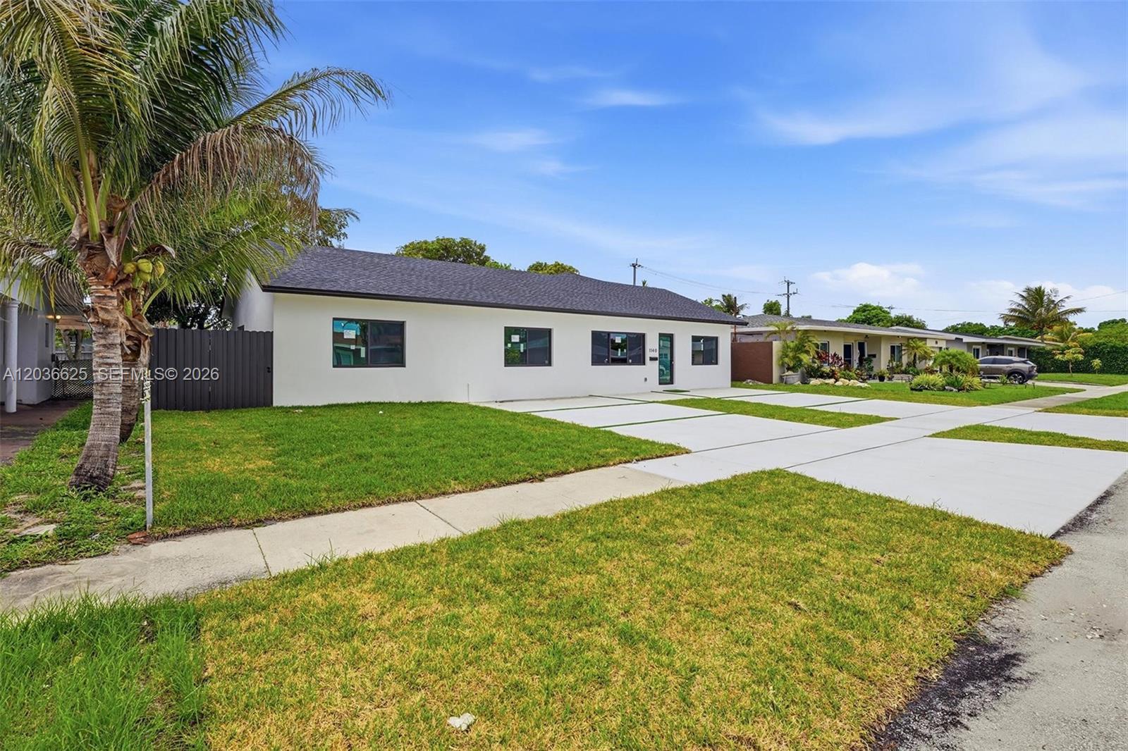 1140 NE 201st Ter, Miami FL 33179 photo 4