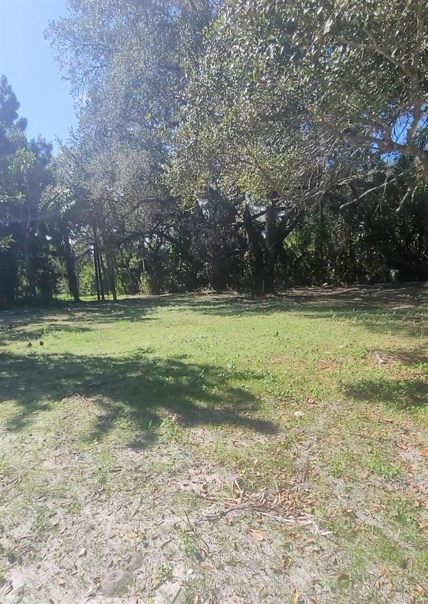 8511 64th Court, Vero Beach FL 32967 photo 4