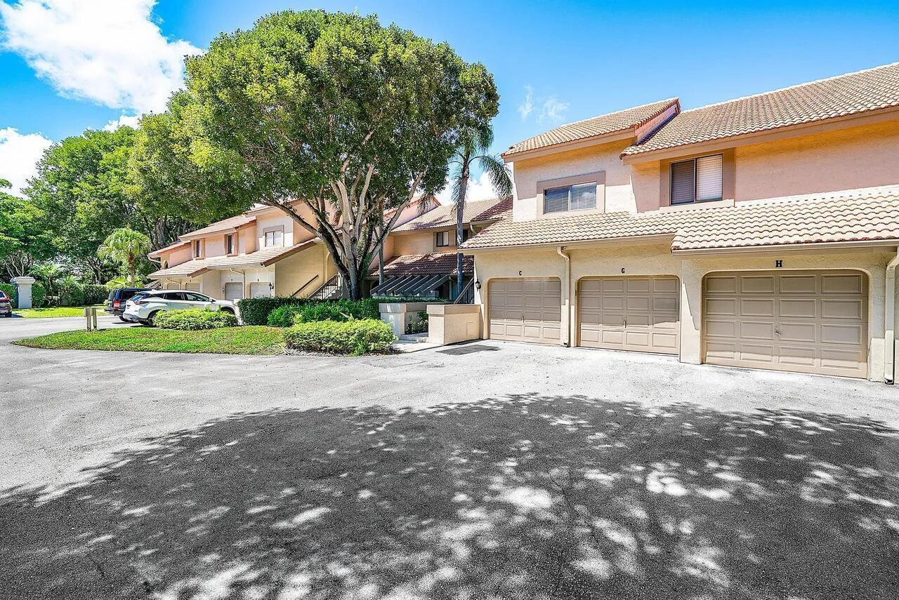 5520 Coach House Circle # G, Boca Raton FL 33486 photo 2