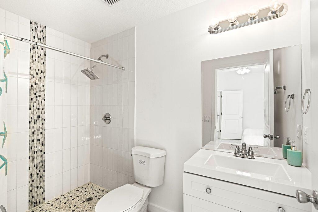 1022 41st Avenue, Vero Beach FL 32960 photo 5