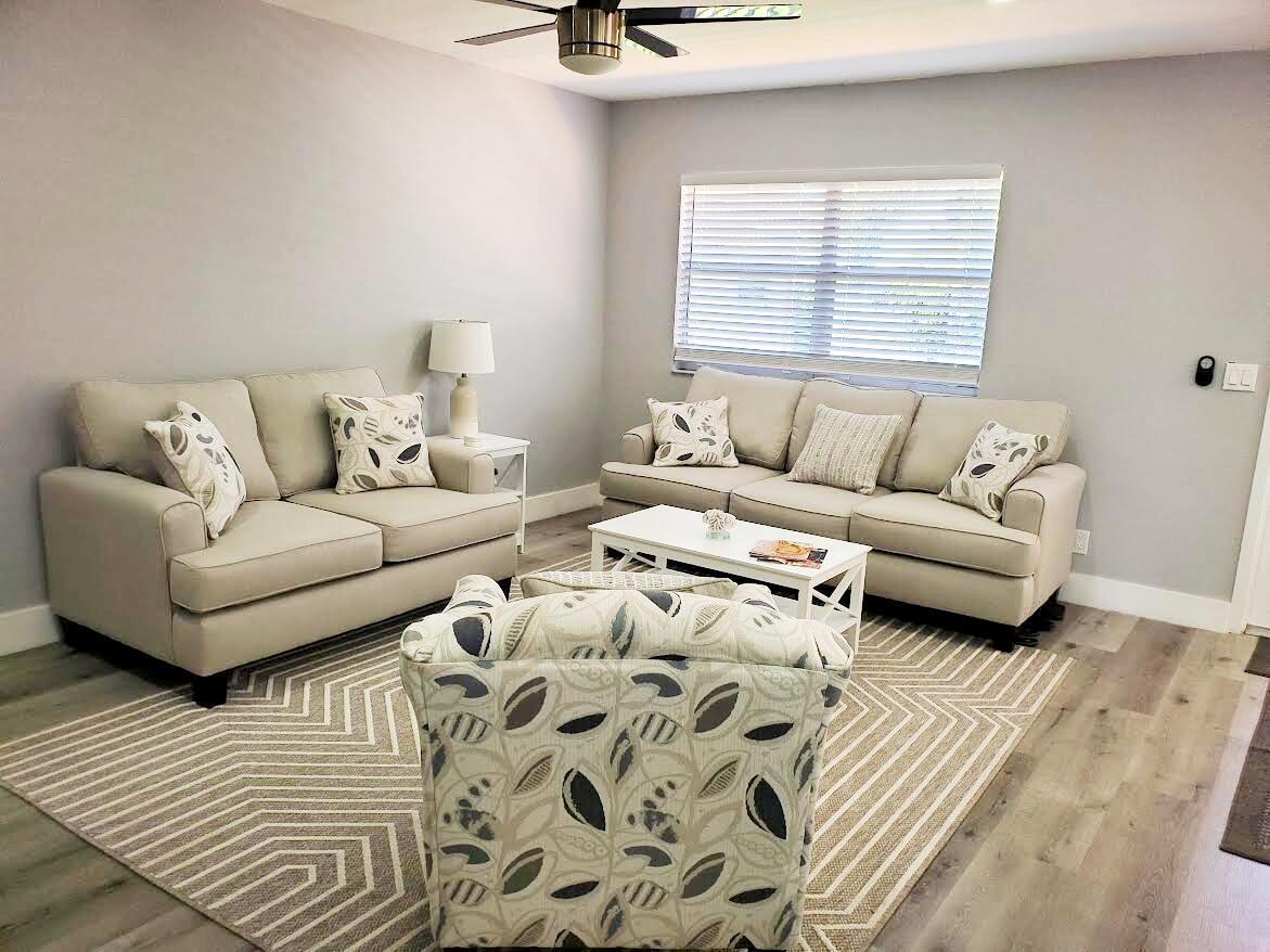 564 Saxony L Drive # 564, Delray Beach FL 33446 photo 2
