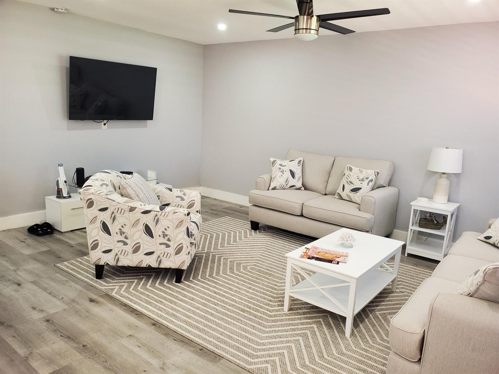 564 Saxony L Drive # 564, Delray Beach FL 33446 photo 3