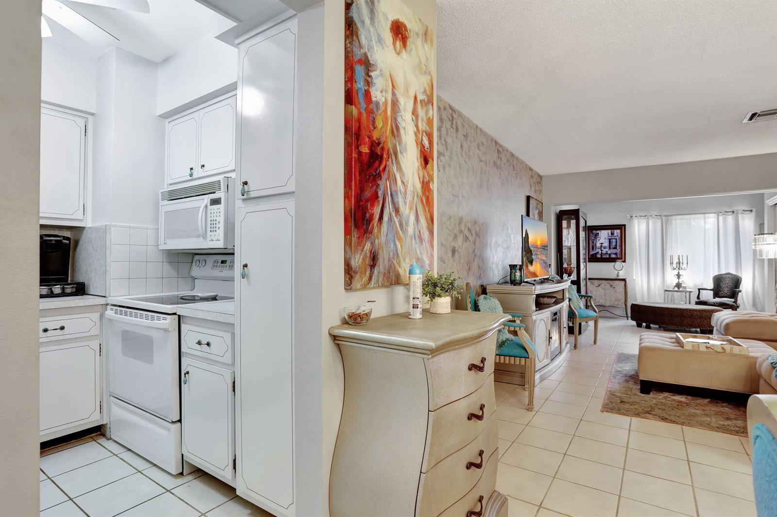 2131 NE 42nd Court # 210e, Lighthouse Point FL 33064 photo 5