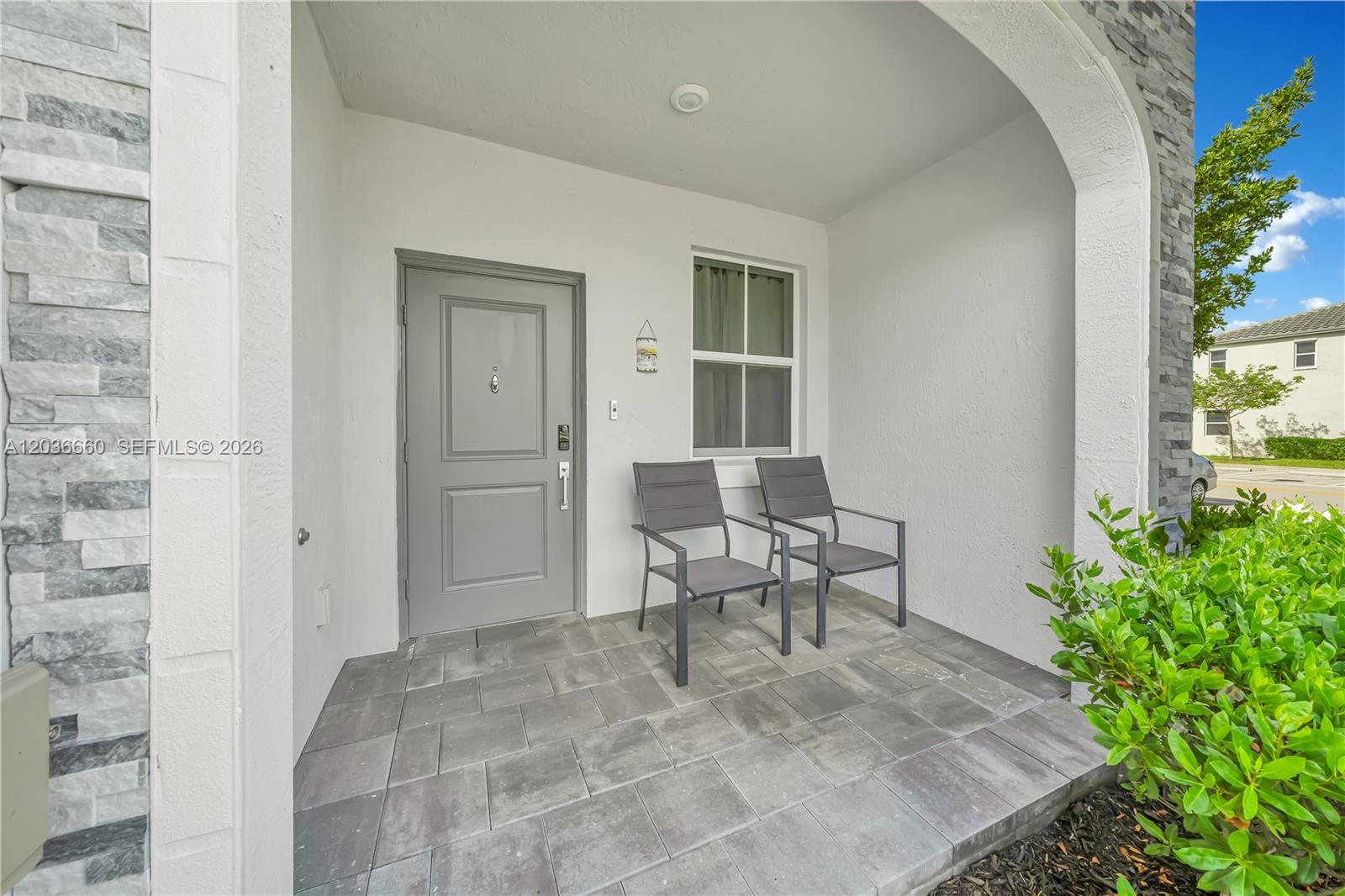 2632 SE 11th Ct, Homestead FL 33035 photo 5