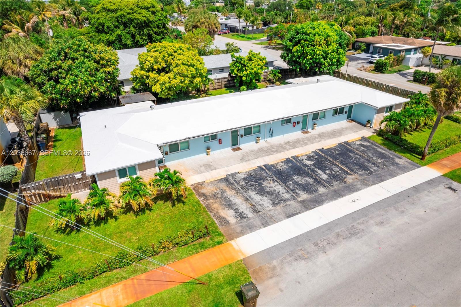 4008 NW 5th Ave, Oakland Park FL 33309 photo 2