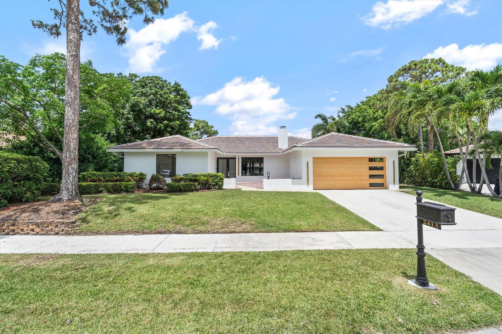 2413 NW 26th Street, Boca Raton FL 33431 photo 5