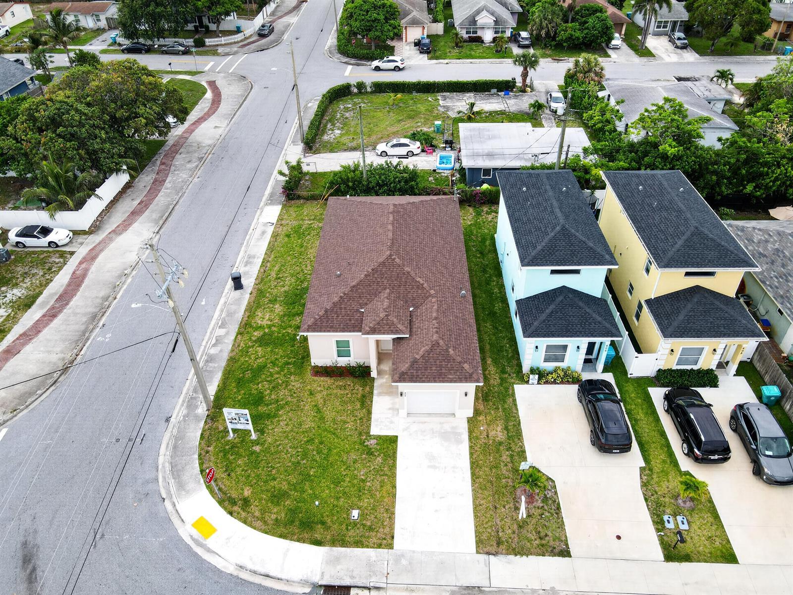 402 NW 12th Avenue, Boynton Beach FL 33435 photo 5