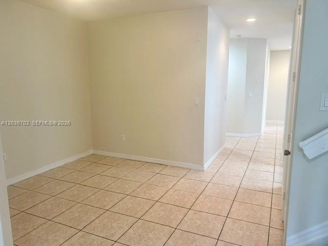 568 NE 35th Ave, Homestead FL 33033 photo 4