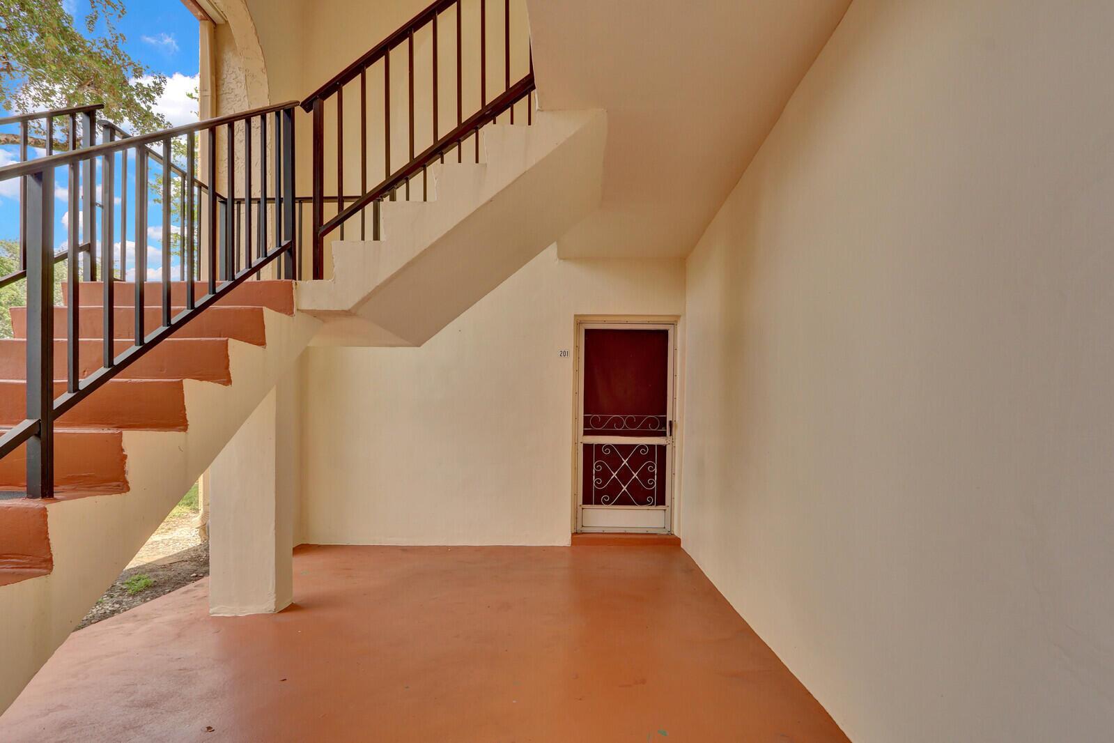 201 Lake Frances Drive, West Palm Beach FL 33411 photo 3
