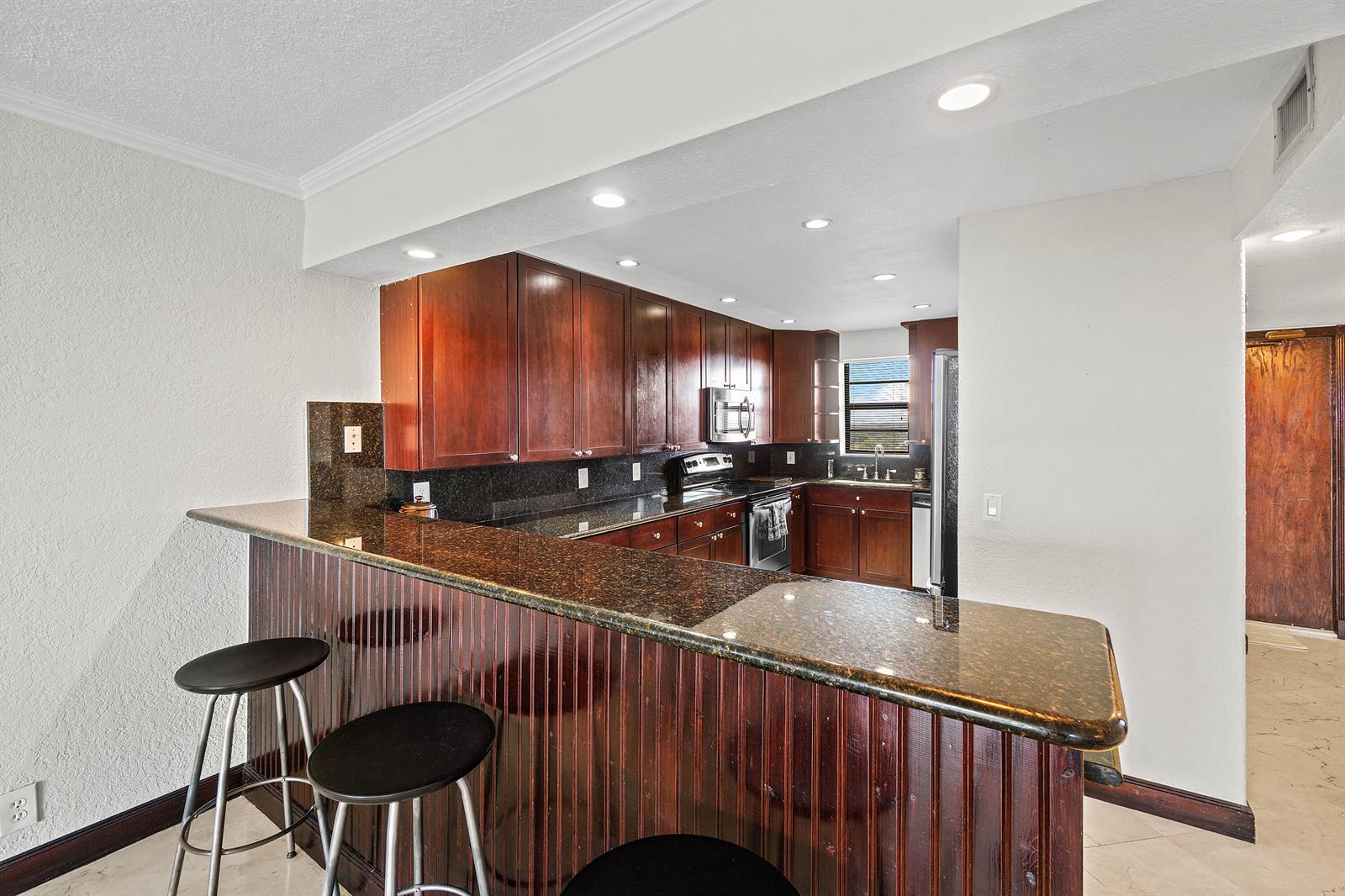 2400 Deer Creek Country Club Boulevard # 1, Deerfield Beach FL 33442 photo 3