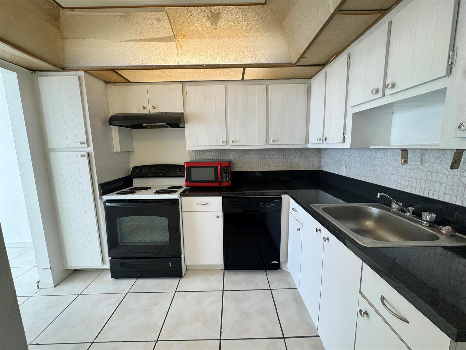 2025 NE 164th Street # 601, North Miami Beach FL 33162 photo 5