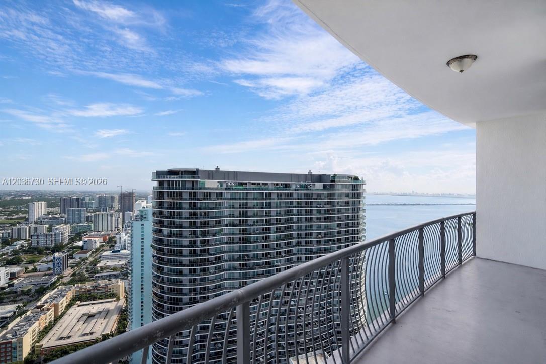 1750 N Bayshore Dr # 3811, Miami FL 33132 photo 4