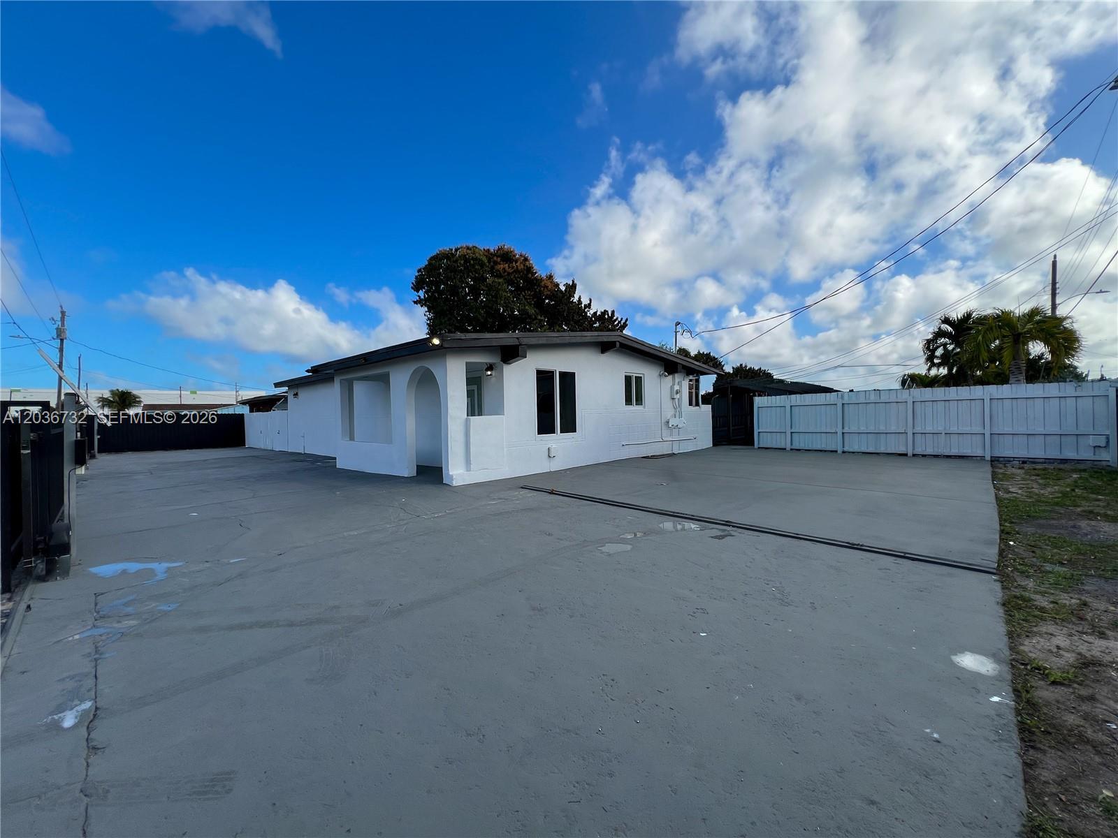 10090 W Fern St # 10090, Miami FL 33157 photo 2