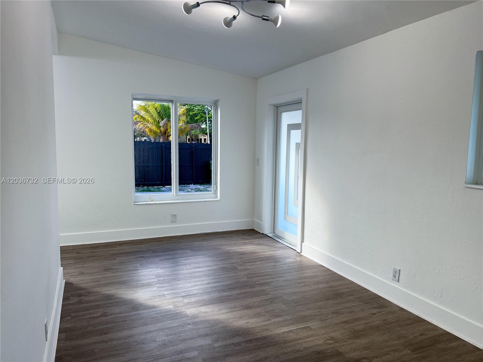 10090 W Fern St # 10090, Miami FL 33157 photo 5