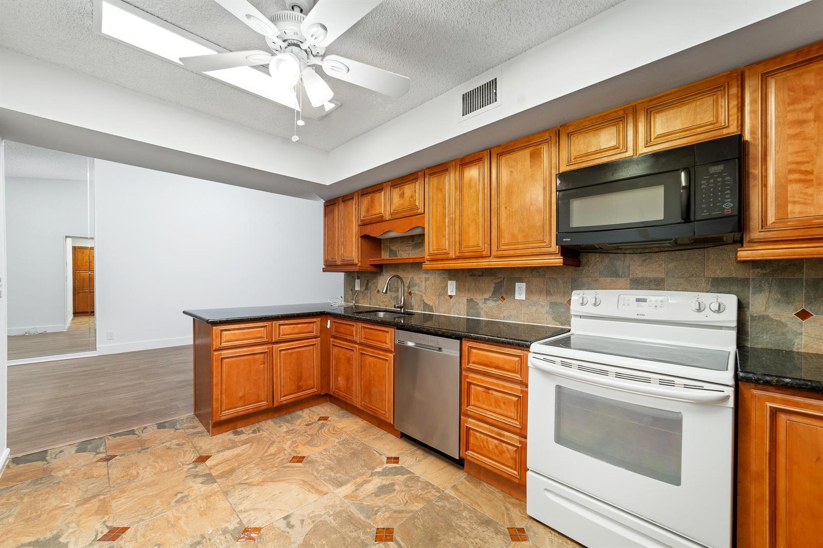 3151 Leewood Terrace # L228, Boca Raton FL 33431 photo 4