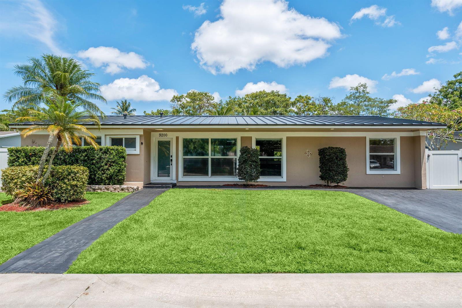 9200 SW 51st Place, Cooper City FL 33328