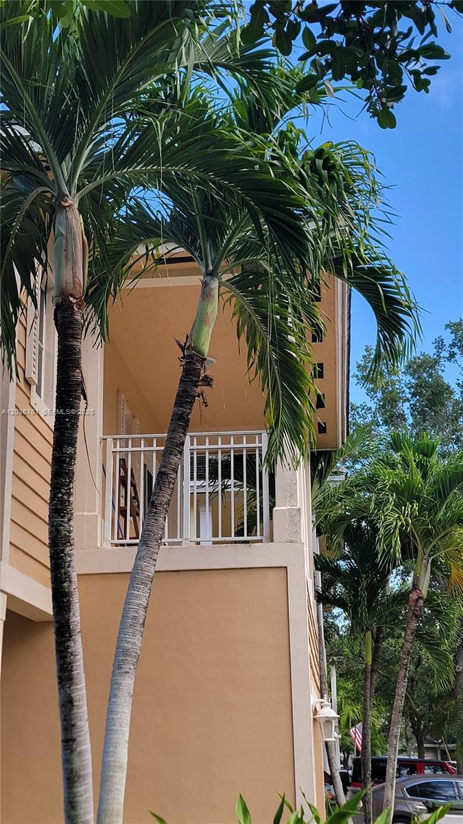 391 NE 33rd Ter, Homestead FL 33033 photo 4